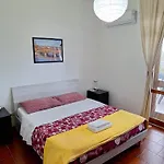 Alojamento de Acomodação e Pequeno-almoço Colombo Pisa