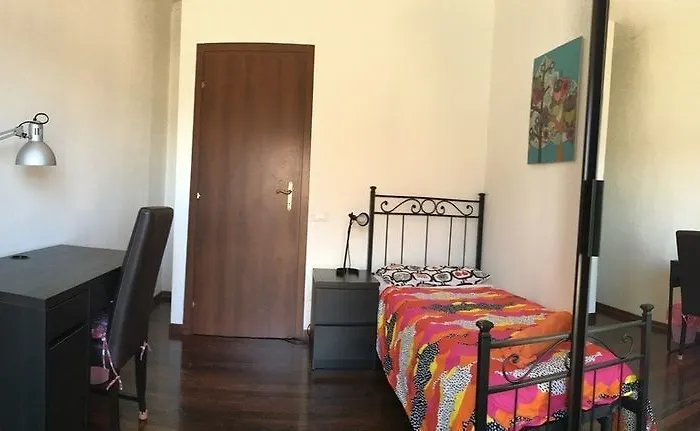 Oda ve Kahvaltı Colombo Pisa