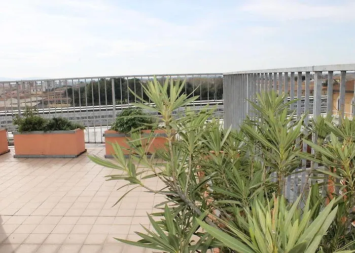 Bed & Breakfast Colombo 3*